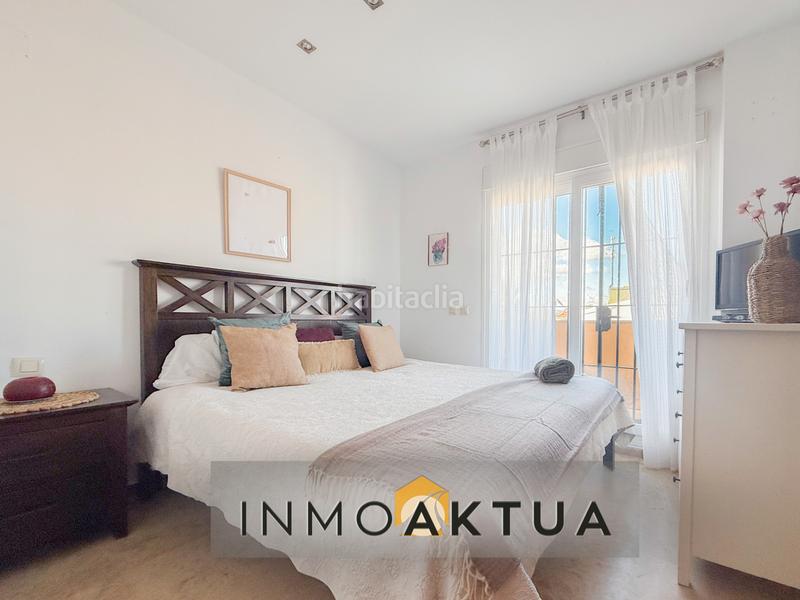 Foto 0d7bcb30-57a3-4353-b224-bb9c298538d0. Casa adossada a calle virgen de la estrella 40 a Jerez de la Frontera