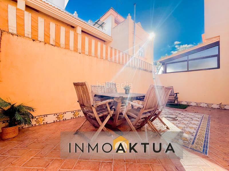 Foto 55098936-b2fa-46d0-90bf-4dbafa2e8949. Casa adossada a calle virgen de la estrella 40 a Jerez de la Frontera