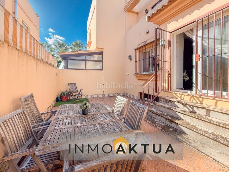 Foto 6962f722-f10c-4384-97c9-b435218f0728. Casa adossada a calle virgen de la estrella 40 a Jerez de la Frontera