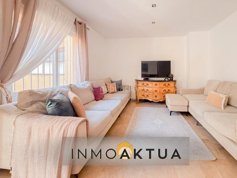 Foto 75c269ed-81b9-4412-b9fe-bee2a9ae80a5. Casa adossada a calle virgen de la estrella 40 a Jerez de la Frontera