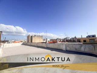 Casa a Centro. Inversión con alto potencial en el centro de jerez - sin comisió
