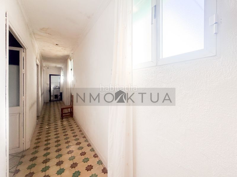 Foto 5ac35566-8ddf-44aa-ae04-f8d9ef14bcef. Casa amb aparcament a Centro Jerez de la Frontera