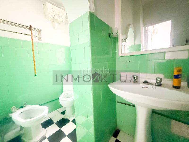 Foto df6c523a-add2-4352-974b-63a4aaf02b78. Casa amb aparcament a Centro Jerez de la Frontera