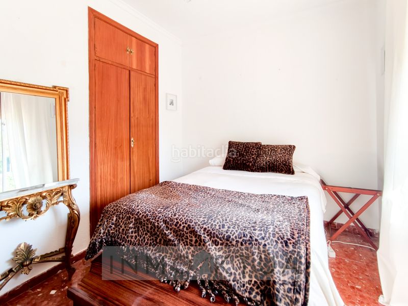 Foto f091ac92-2377-4a8c-bd58-08287f044b6c. Casa amb aparcament a Centro Jerez de la Frontera