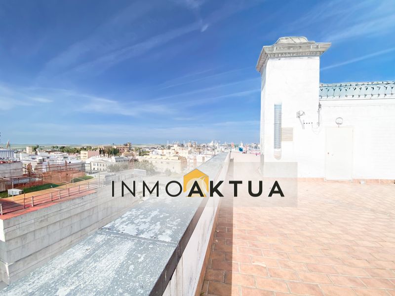 Foto fa74a21c-ce40-41e5-a122-1c28f803bbae. Edificio in Centro Jerez de la Frontera