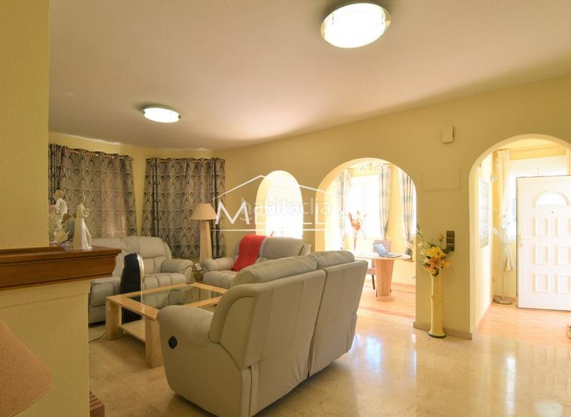 Foto c2b6ca1a-526e-41c7-bb14-f925c5b378be. House with pool in Orihuela ciudad Orihuela