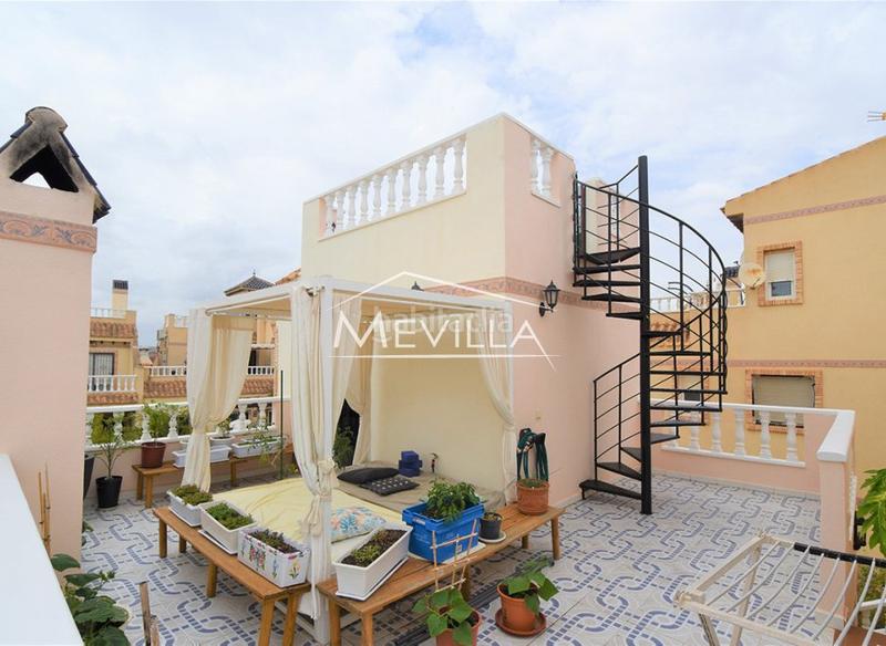 Foto d93ced9f-f37f-4a71-a506-6edca233f206. Casa in Orihuela ciudad Orihuela