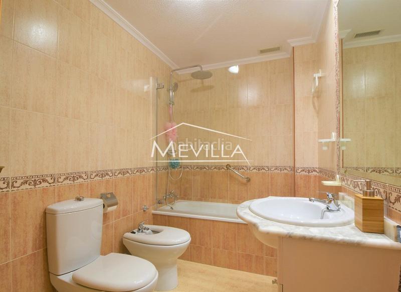 Foto 885087a2-45e8-4f80-8dfc-cd1ee2984db9. Semi detached house in Orihuela ciudad Orihuela