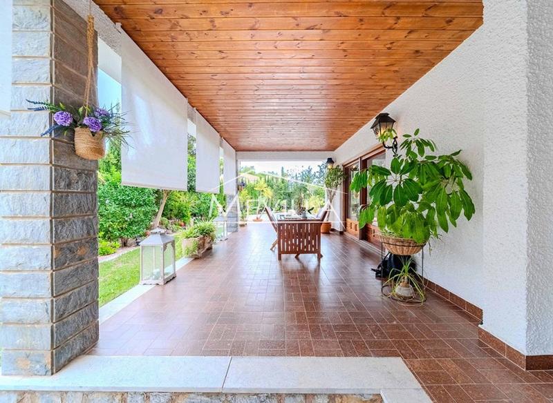 Foto 63ecac51-7e1b-4adc-a558-0203aca6eb19. Maison avec parking piscine dans Campoamor Orihuela