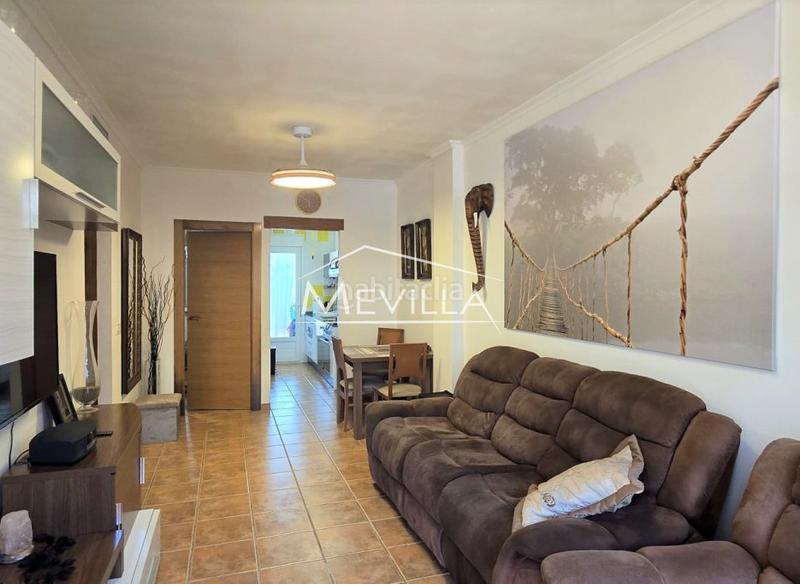 Foto 8c6b8d51-4e93-4d61-9d3c-5a4d21cb2949. Maison jumelée dans Orihuela ciudad Orihuela