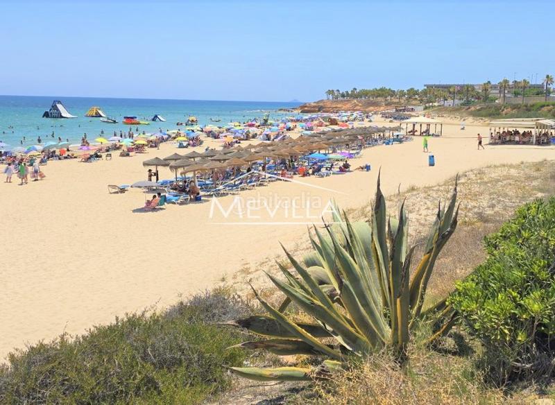 Foto fe615374-564e-47b3-a9b4-07ed6f7e4625. Maison jumelée dans Orihuela ciudad Orihuela