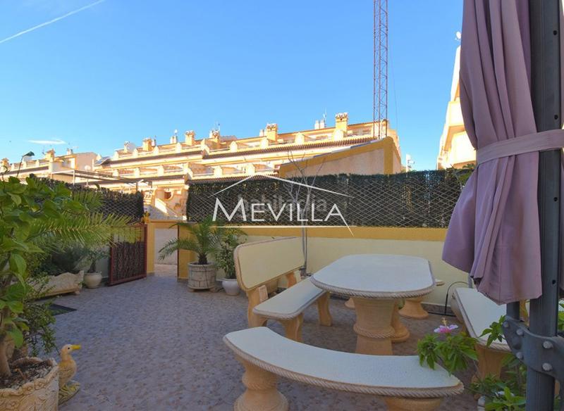 Foto cfb833ee-1d12-4c70-af86-31fe635eba93. Semi detached house with parking in Orihuela ciudad Orihuela