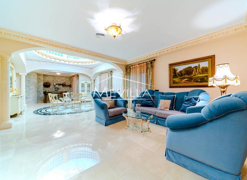 Foto 76af9c3f-8358-41b0-97bc-40ca23183994. Casa con parcheggio piscina in Campoamor Orihuela