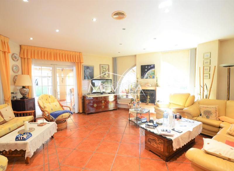 Foto b1fc2940-3296-4baa-8362-ba1724d61b09. Haus mit parking pool in Cabo Roig Orihuela