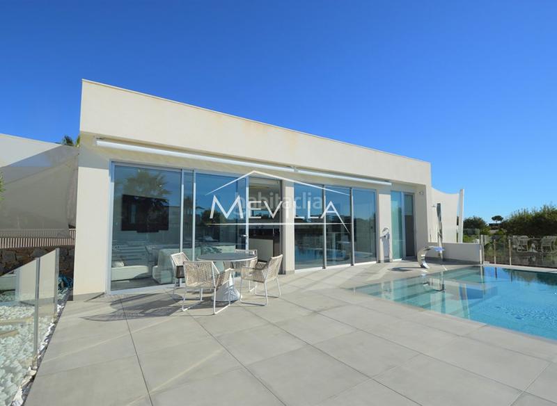 Foto 8437e123-11b5-467a-a290-4a6006946843. Haus mit parking pool in Lomas de Campoamor - Las Ramblas Orihuela