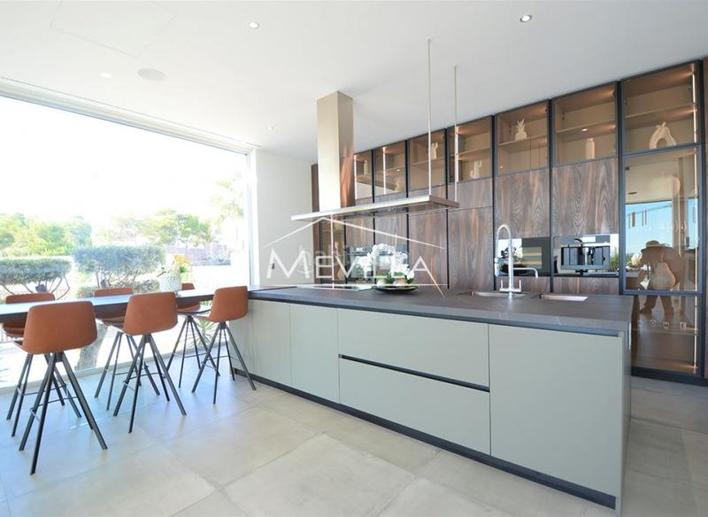 Foto a8a8c9e6-6804-466a-93e8-e7f3271fae8f. Haus mit parking pool in Lomas de Campoamor - Las Ramblas Orihuela