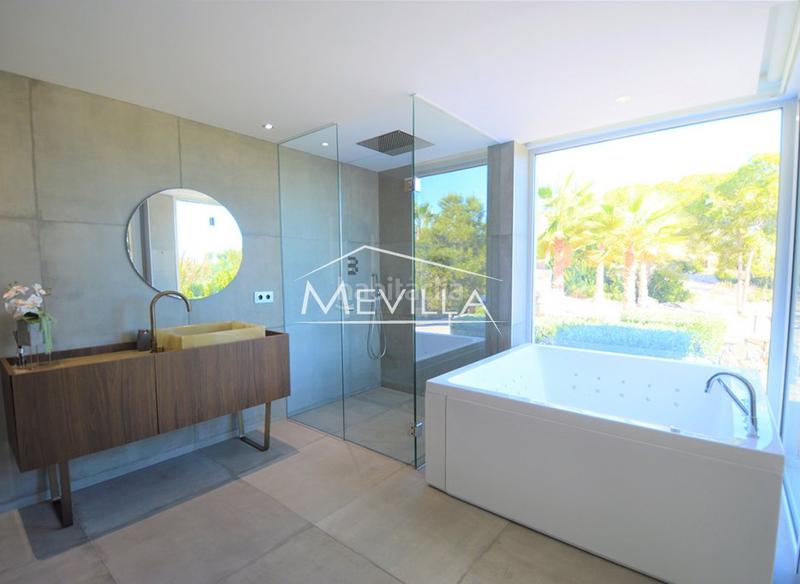 Foto fdc17725-7ffa-4e65-b5fa-1df308cf2f0b. Haus mit parking pool in Lomas de Campoamor - Las Ramblas Orihuela