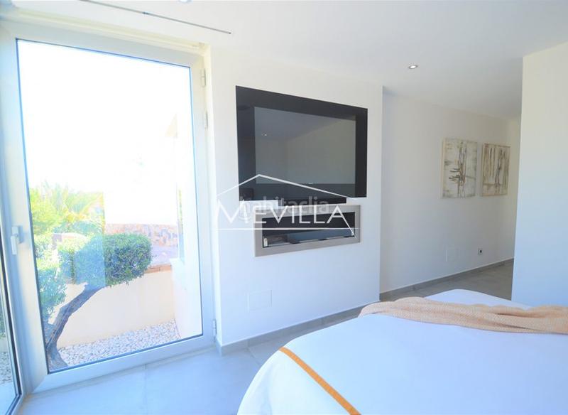 Foto 1779bdc2-6acd-49db-b48f-11b1124a29b4. Maison avec parking piscine dans Lomas de Campoamor - Las Ramblas Orihuela