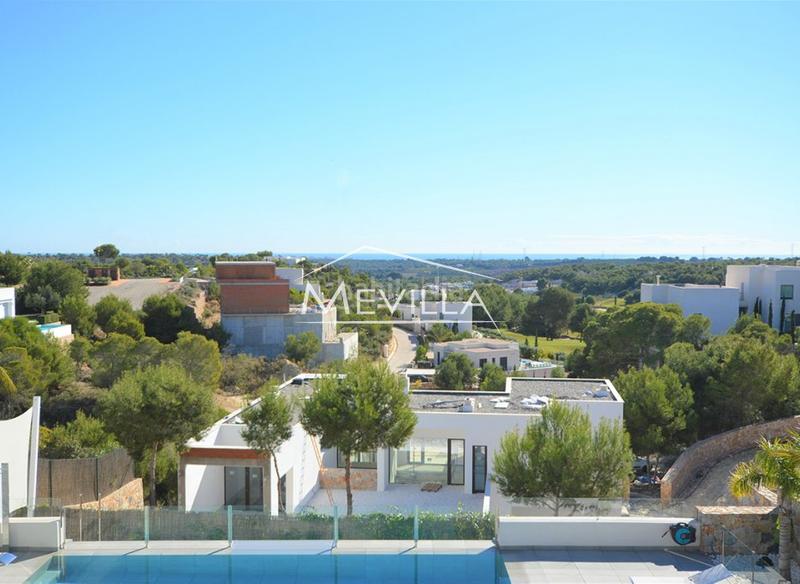 Foto 32289c0d-c131-4c5b-b24f-f7e4b90b43ec. Maison avec parking piscine dans Lomas de Campoamor - Las Ramblas Orihuela