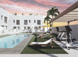 Semi detached house in Pilar de la Horadada Ciudad