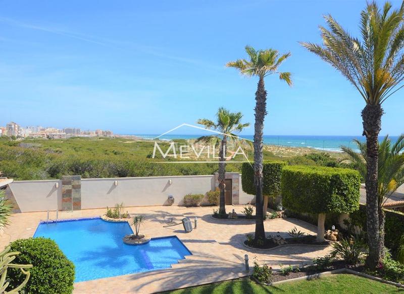 Foto 14cd56ab-06e0-4b3b-9ecd-61ba790060ca. House with parking pool in Cañada del Molino Torrevieja