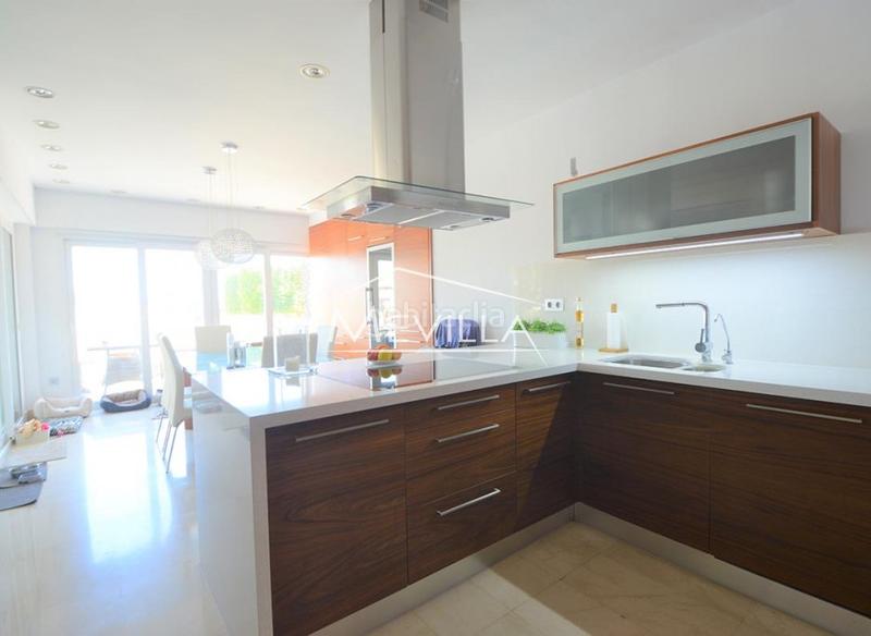 Foto c645128f-4f85-43c4-ab34-76fdc84333e7. House with parking pool in Cañada del Molino Torrevieja