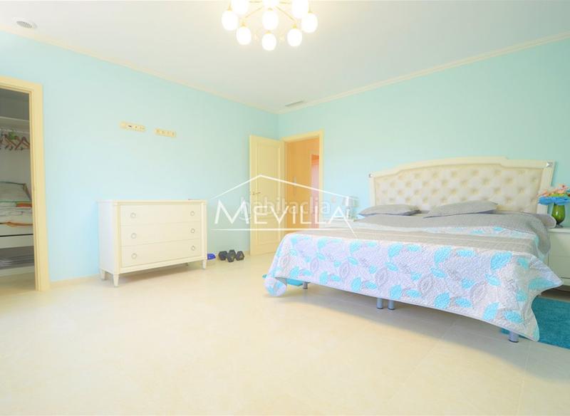 Foto 6b1f1af3-0600-4d0d-b238-d68c01e67674. Casa en Orihuela ciudad Orihuela