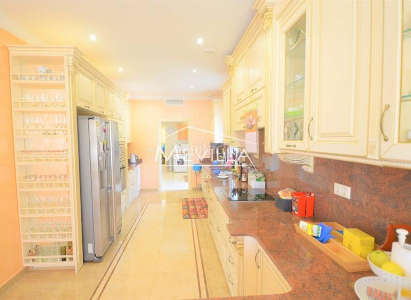 Foto d267a9ba-a8bb-4dac-9d1c-4662ff59ac1e. House with pool in Orihuela ciudad Orihuela