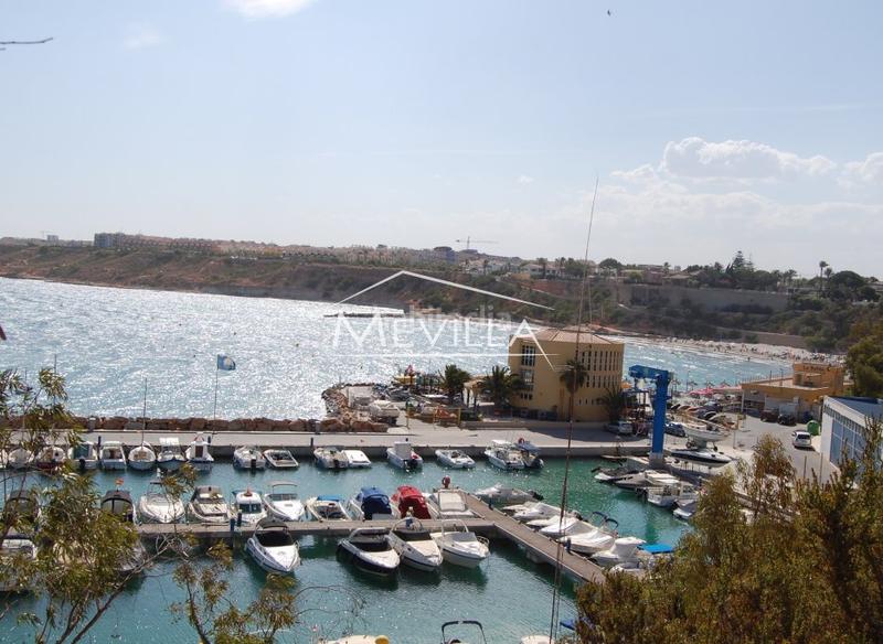 Foto 35ff3e17-91b6-4586-8c5b-78ae43621daf. Casa amb piscina a Cabo Roig Orihuela