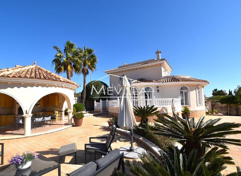 Foto 5e36ca54-f3a9-4f49-a0c1-47c0a64d2af7. Casa en La Marina Elche / Elx