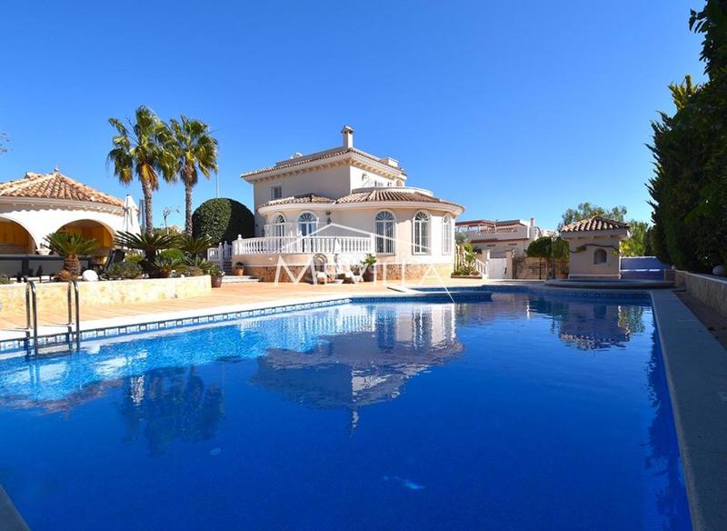 Foto 29e5f40e-88ee-48ad-bcc8-26334d93ec9e. Haus mit pool in La Marina Elche / Elx