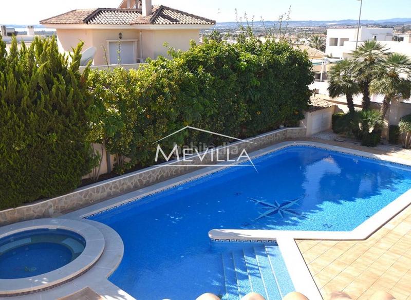 Foto 8b17b893-4af3-4dfc-8c41-f29dd1cca783. Haus mit pool in La Marina Elche / Elx