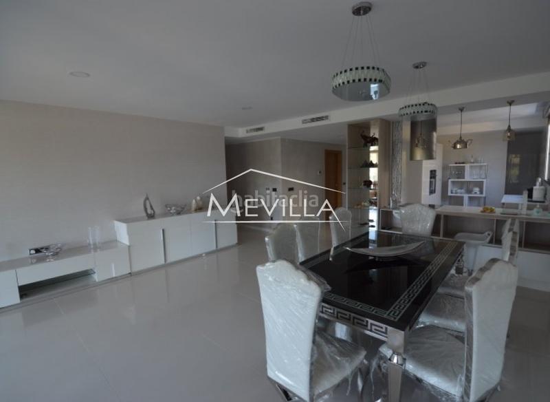 Foto be12c1d8-f02b-41b1-b8c5-8ead15ce67df. Casa con parcheggio piscina in Campoamor Orihuela