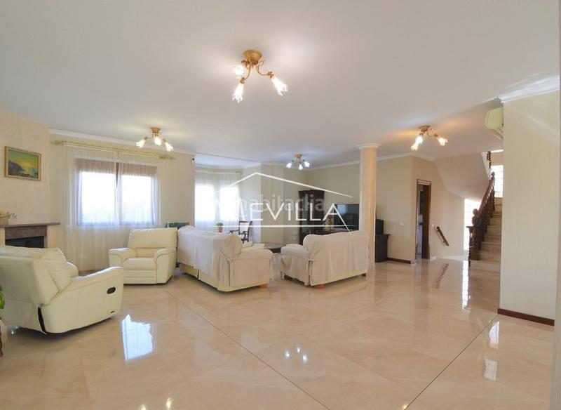 Foto e62238cf-fcfb-44a7-806b-e48f4b6d6dc7. House with parking pool in La Marina Elche / Elx