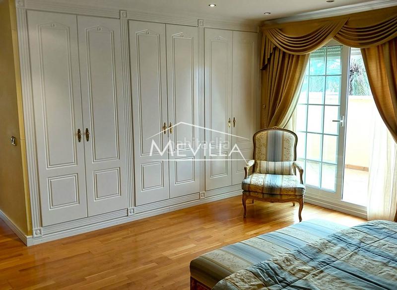 Foto 4fae8542-94e5-4c54-b0d0-8dd9e0bab7e7. Haus mit pool in El Molino Torrevieja