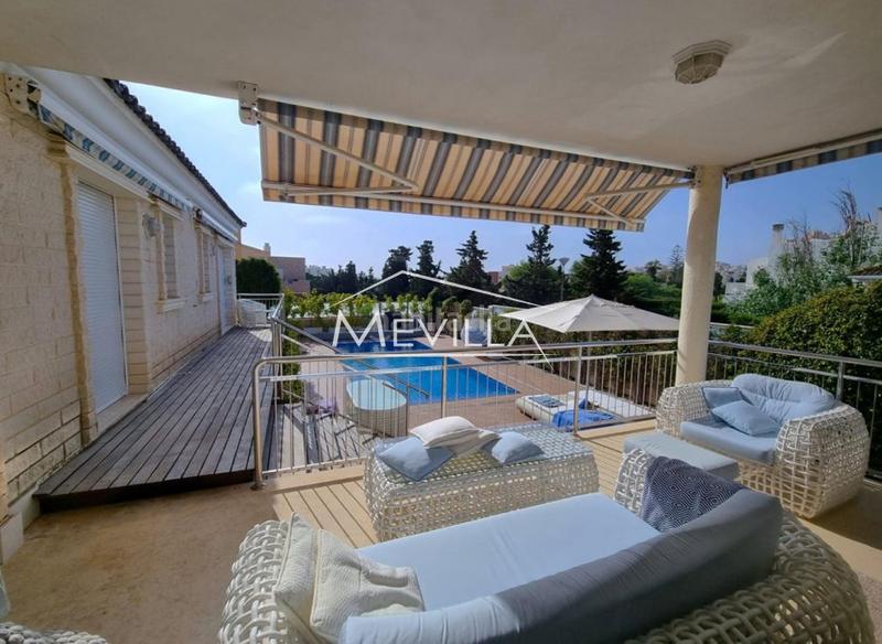 Foto ed7332f1-05a1-4ad8-995b-92893bba1a26. Casa con piscina in El Molino Torrevieja