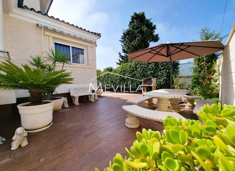 Foto abdf552c-7c96-4f4f-b812-7093b2d7a6b3. Maison avec piscine dans El Molino Torrevieja