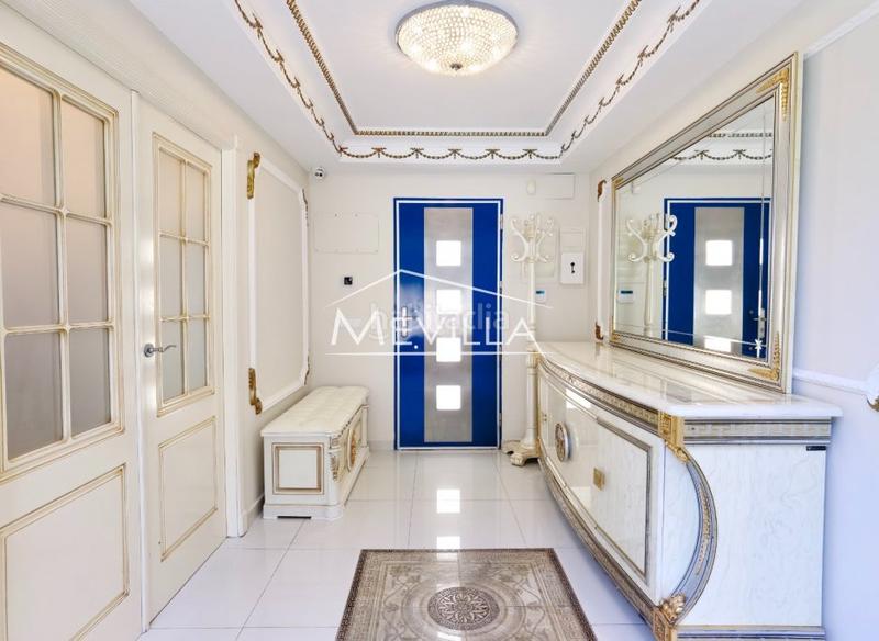 Foto 72a91577-1679-4b7e-8468-43059c506424. Haus mit parking pool in Altea ciudad Altea