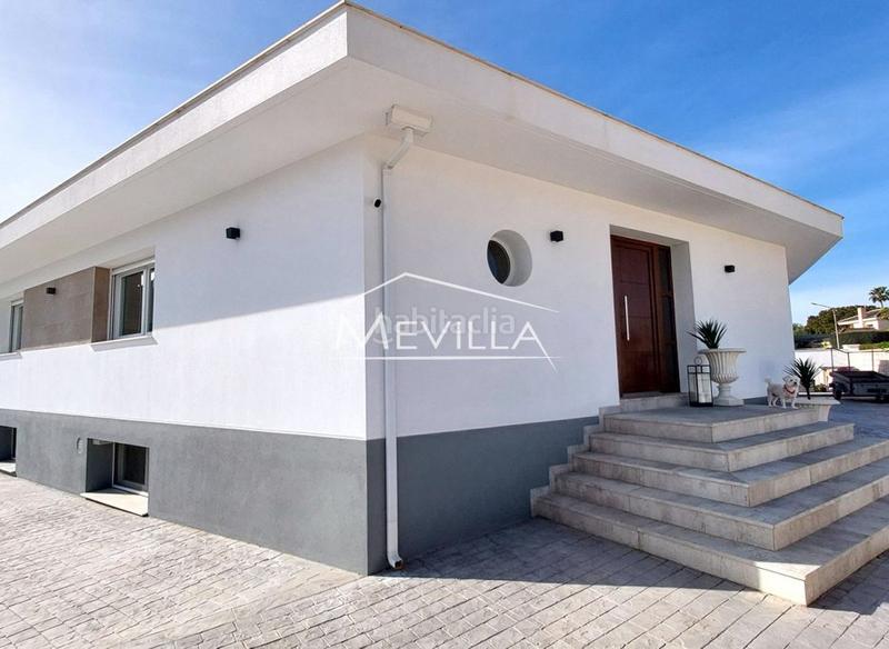 Foto 8ffab6df-e9c6-44a2-bbcb-af90dc27a4cb. Casa con parcheggio piscina in Orihuela ciudad Orihuela