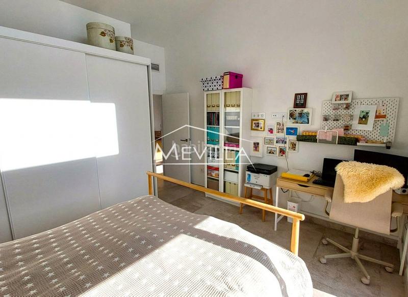 Foto a2188413-ab18-4ea4-b2b2-b13ca0d2e3a7. Maison avec parking piscine dans Orihuela ciudad Orihuela