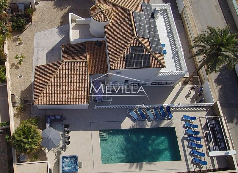 Foto f09a8f52-e385-448f-8813-1f6a943637af. Casa en Orihuela ciudad Orihuela