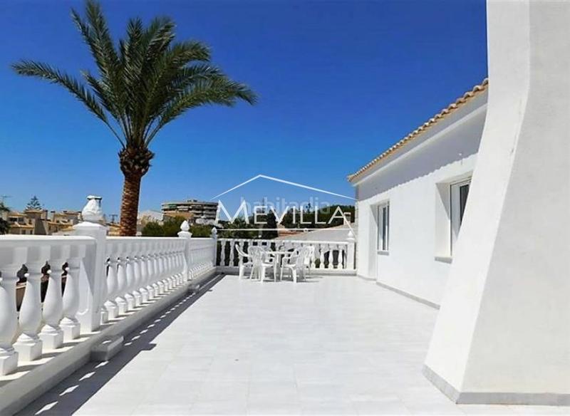 Foto 20ec6216-6d78-4058-a0e2-e0e0e0fd5d5e. House with pool in Orihuela ciudad Orihuela