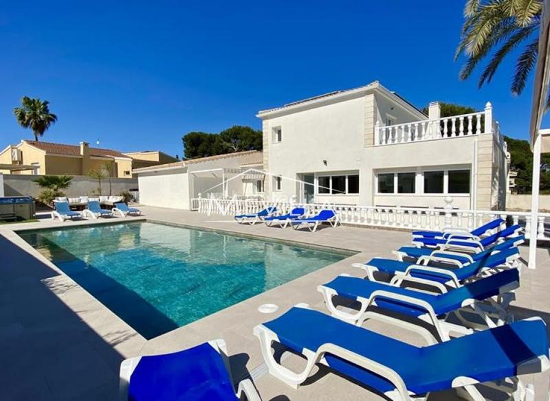 Foto c9a01cfa-5921-4067-8105-fbcb87248451. Maison avec piscine dans Orihuela ciudad Orihuela