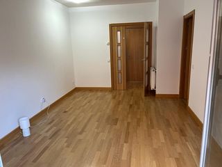 Location Appartement à Foso-Moreras. Viviend de 2 dormitorios, sin amueblar. garaje
