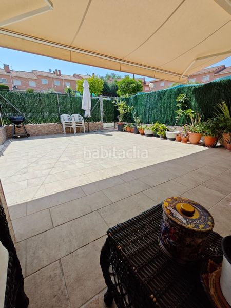 Foto 4a0b5fad-14c6-4790-a67c-26750413addf. Casa adossada amb calefacció aparcament piscina a Aranjuez