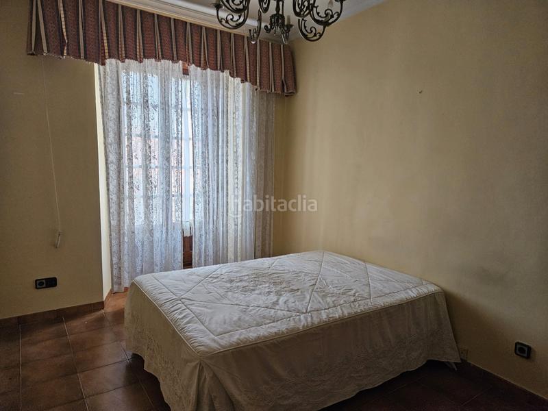 Foto fb123a1a-b69f-4a8c-a3d5-26e37ac29466. Zweistöckige wohnung mit kamin in Centro Aranjuez