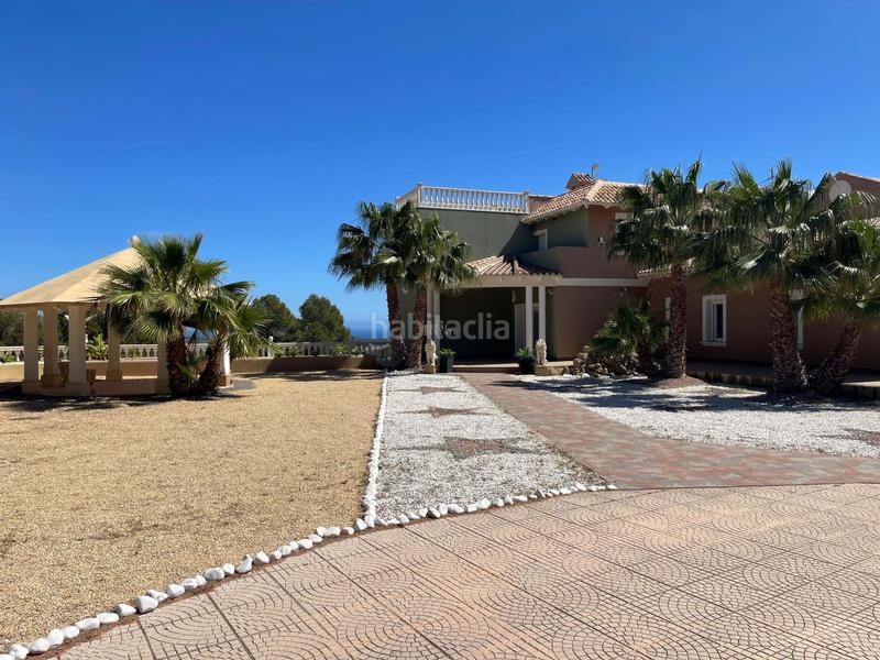 Foto 86f6e03f-d7c5-461a-b279-435da3ffbcdb. Casa amb calefacció aparcament piscina a Montebello - Nou Espai Nucia (la)