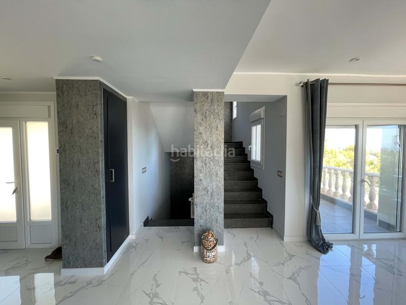 Foto c8ecf08f-ea6f-419e-bae7-7f52b309a178. Casa amb calefacció aparcament piscina a Montebello - Nou Espai Nucia (la)