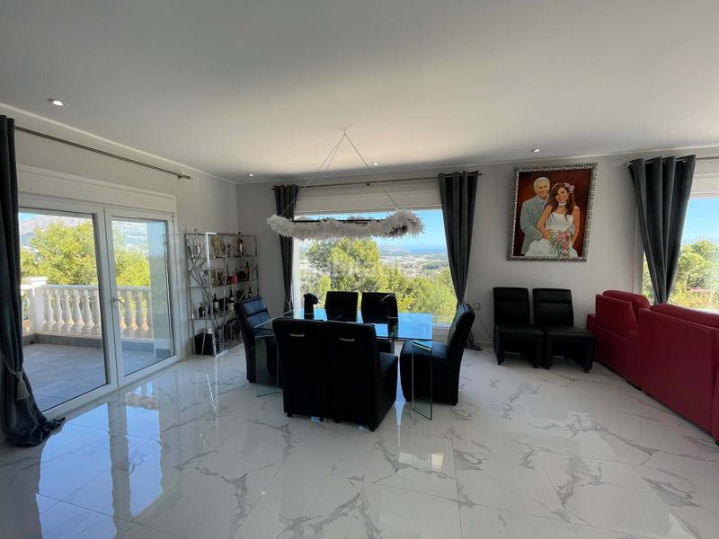 Foto eb9db119-3bca-4ee0-a981-8cdbe3470f26. Casa amb calefacció aparcament piscina a Montebello - Nou Espai Nucia (la)