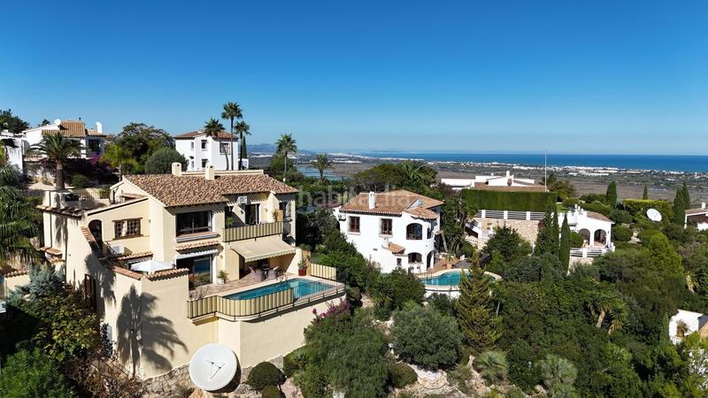 Foto 64184bd4-1f19-487b-9a0d-f4aca33a5b53. Haus mit heizung pool in Devessa - Monte Pego Dénia